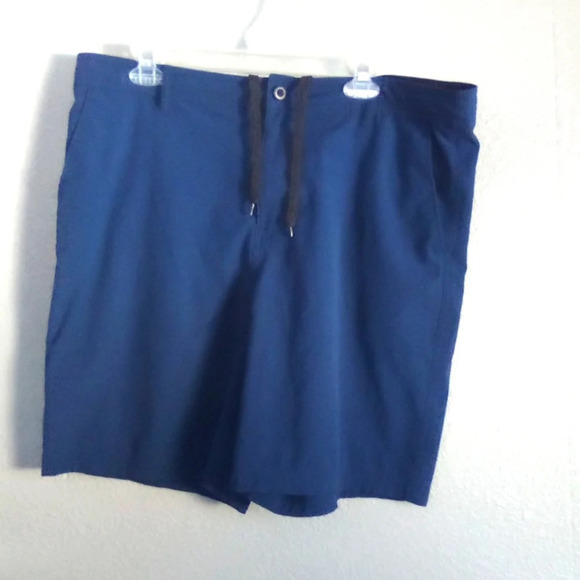 George short size large ( box BP ) - Picture 1 of 3